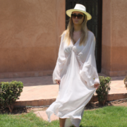 Robe de plages  <br/> « Le Souffle Transparent » – Image 5